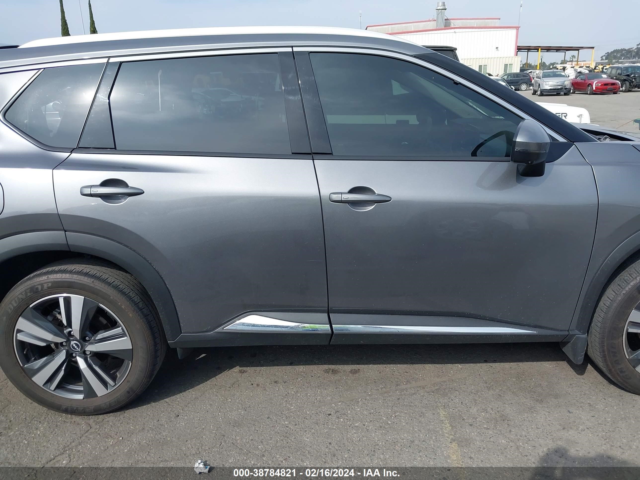 Photo 12 VIN: JN8BT3CA4PW407594 - NISSAN ROGUE 