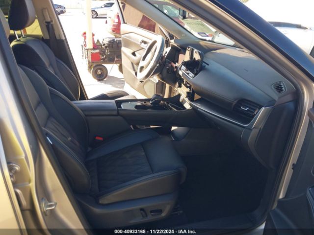 Photo 4 VIN: JN8BT3DC5PW104937 - NISSAN ROGUE 