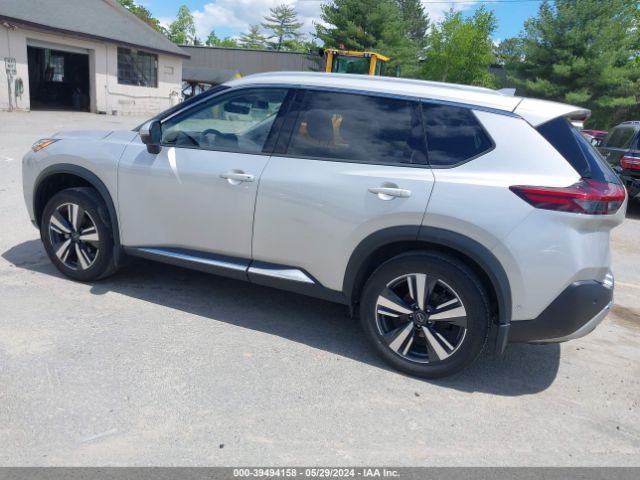 Photo 2 VIN: JN8BT3DD5NW273796 - NISSAN ROGUE 