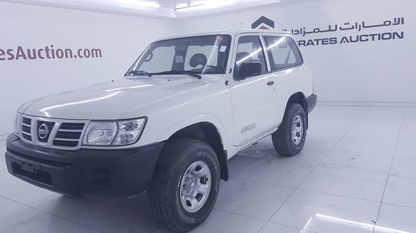 Photo 11 VIN: JN8BY14Y62X446417 - NISSAN PATROL 