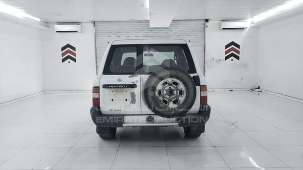 Photo 7 VIN: JN8BY14Y71X435022 - NISSAN PATROL 