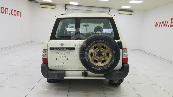 Photo 5 VIN: JN8BY14YX3X500576 - NISSAN PATROL 