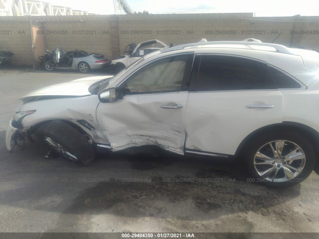 Photo 5 VIN: JN8CS1MU0EM450231 - INFINITI QX70 