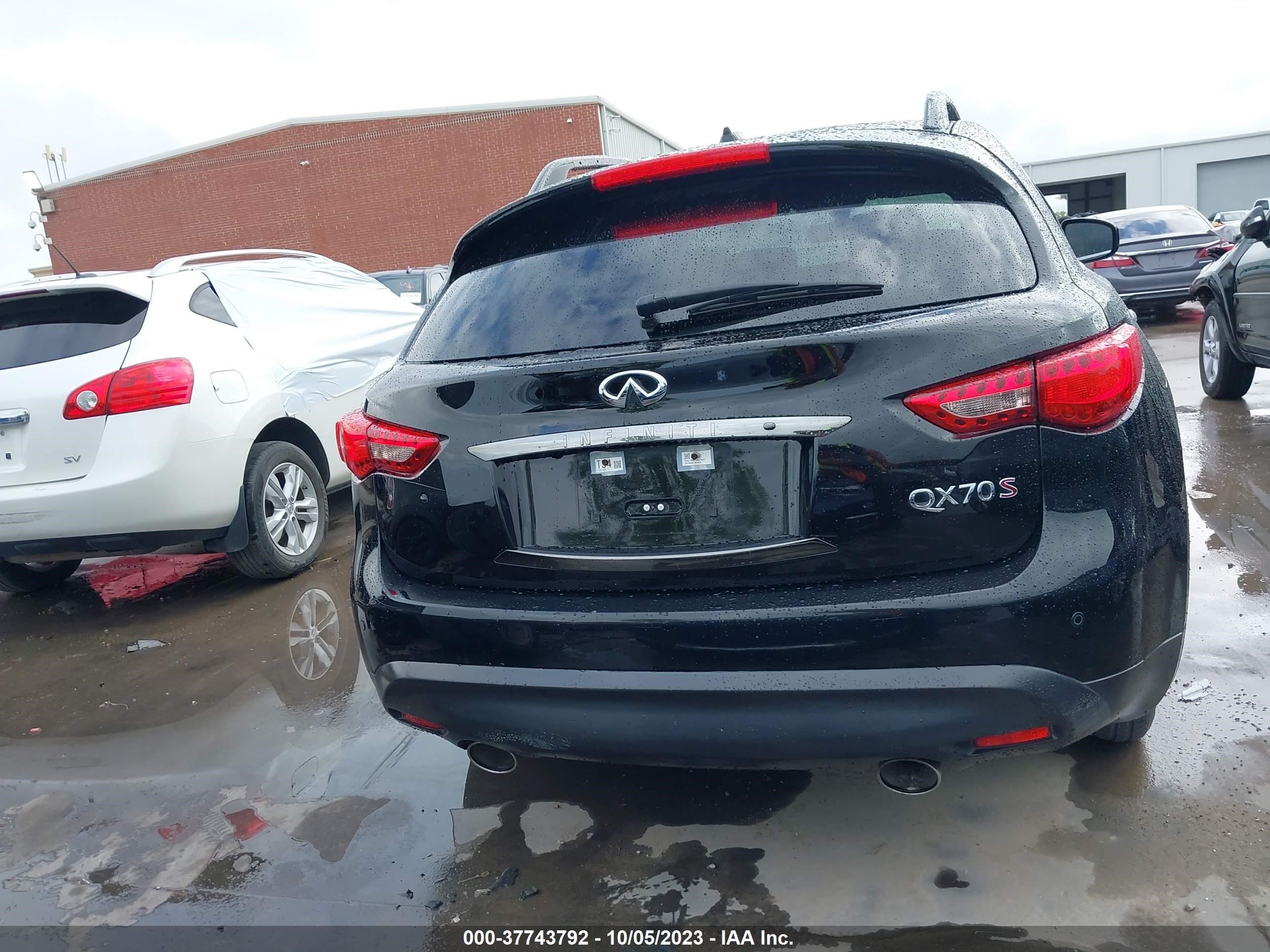 Photo 16 VIN: JN8CS1MU2GM130265 - INFINITI QX70 