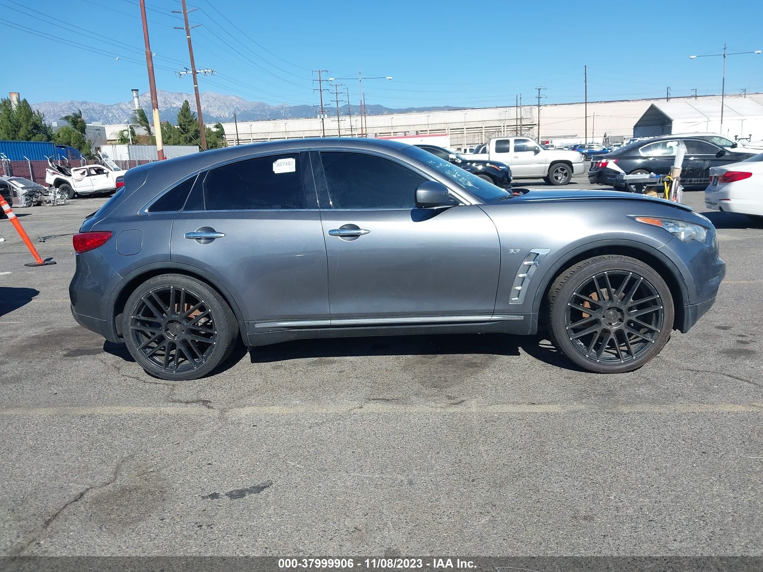 Photo 12 VIN: JN8CS1MU4HM141432 - INFINITI QX70 