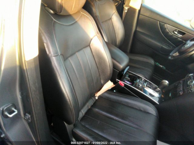 Photo 4 VIN: JN8CS1MU7GM671408 - INFINITI QX70 