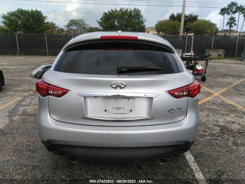 Photo 16 VIN: JN8CS1MU7HM142235 - INFINITI QX70 