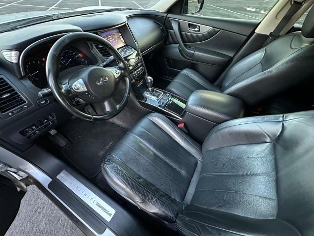 Photo 4 VIN: JN8CS1MU8FM381273 - INFINITI QX70 