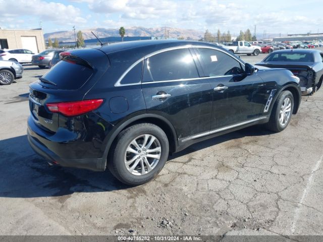 Photo 3 VIN: JN8CS1MU8FM381595 - INFINITI QX70 