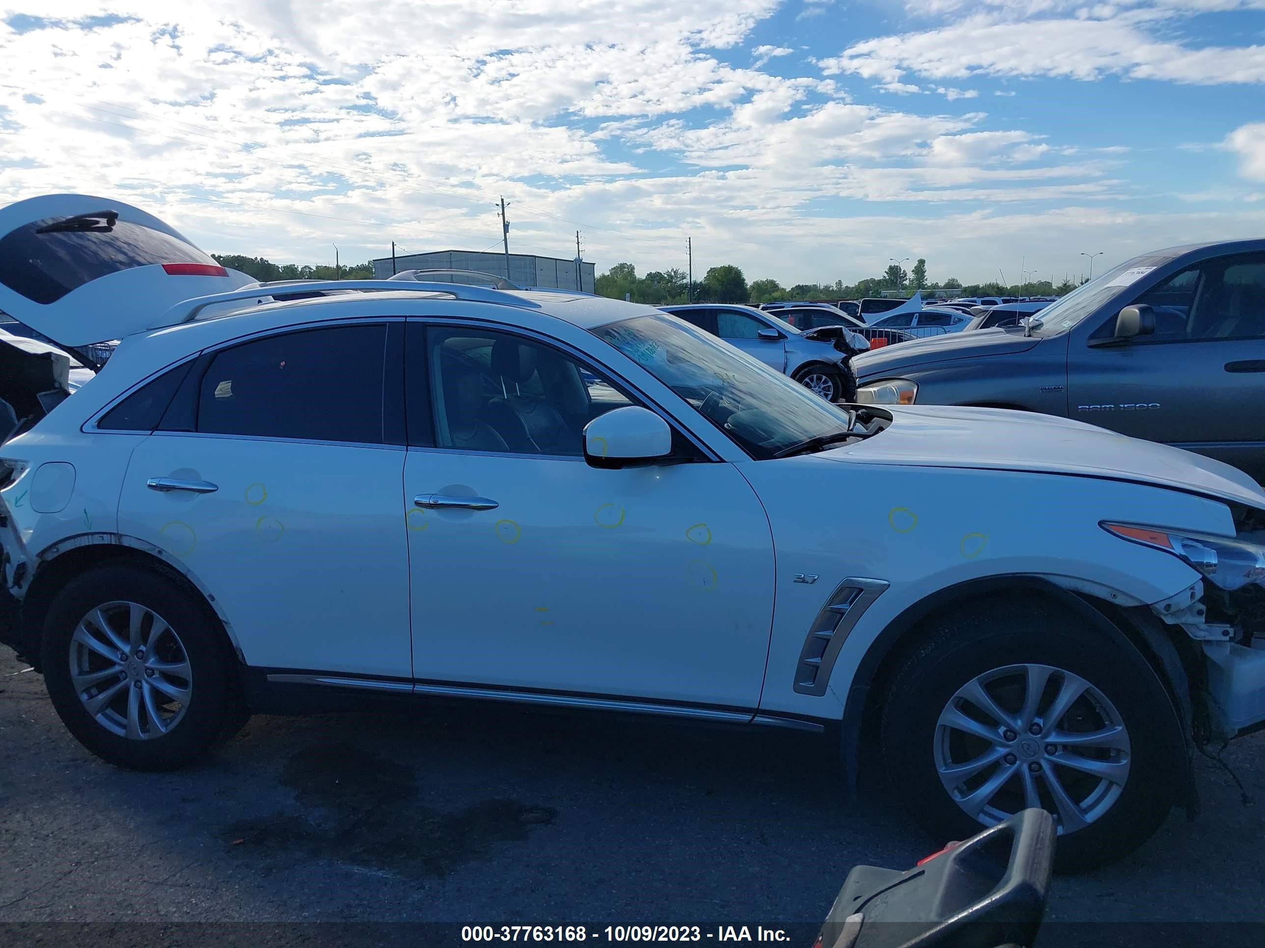 Photo 12 VIN: JN8CS1MW0EM413097 - INFINITI QX70 