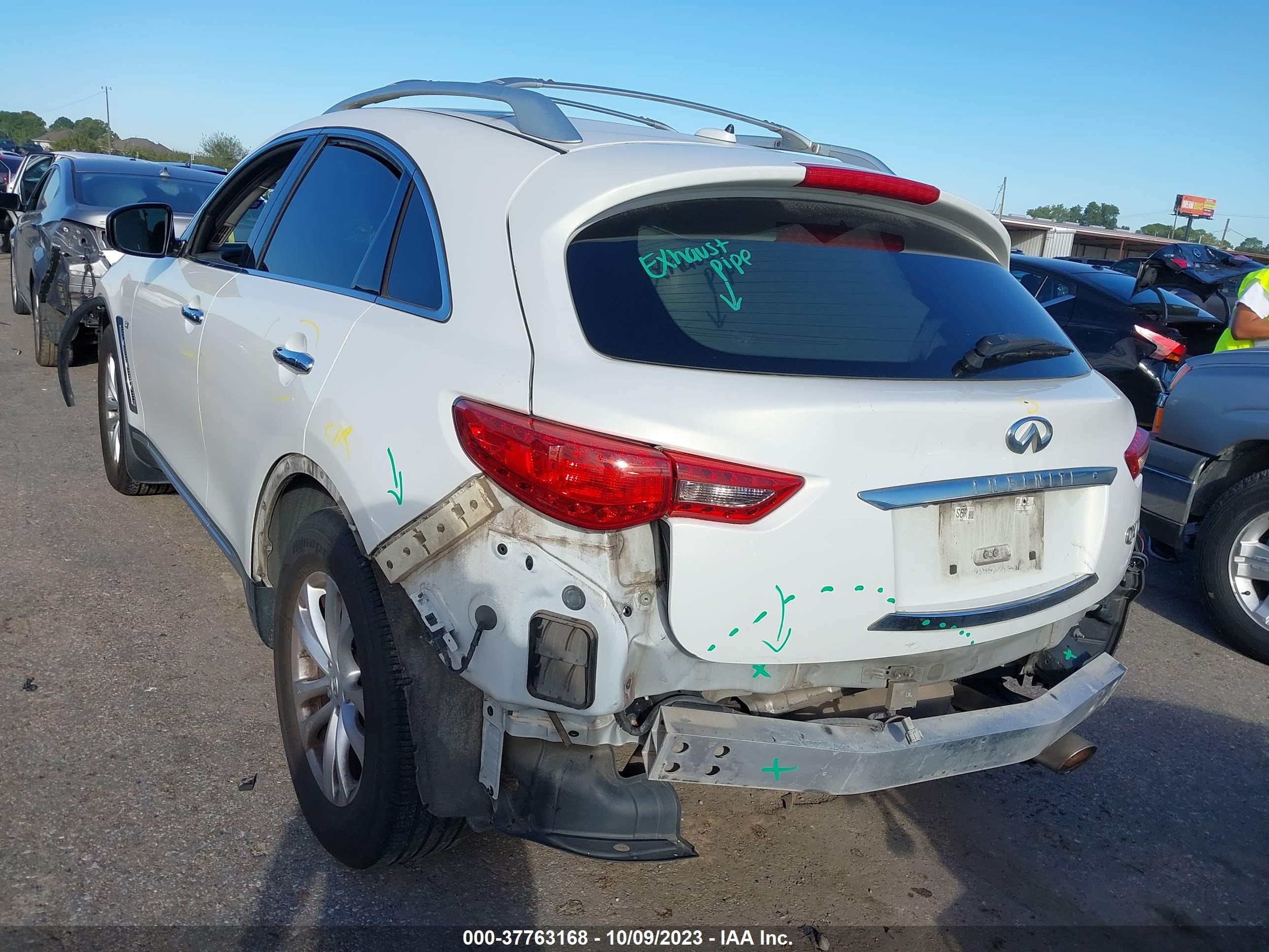 Photo 2 VIN: JN8CS1MW0EM413097 - INFINITI QX70 