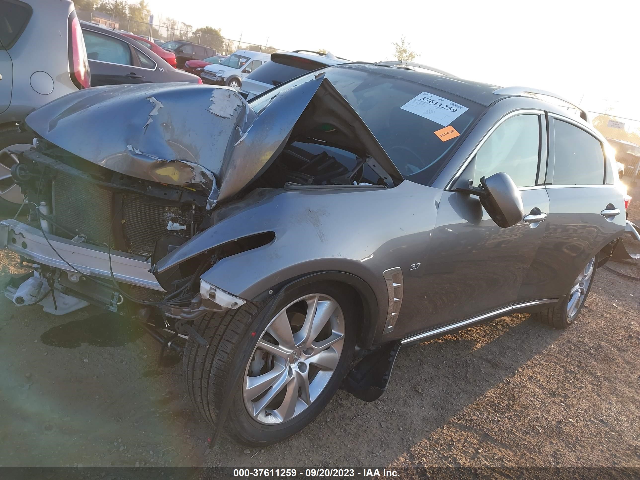 Photo 1 VIN: JN8CS1MW0FM483412 - INFINITI QX70 