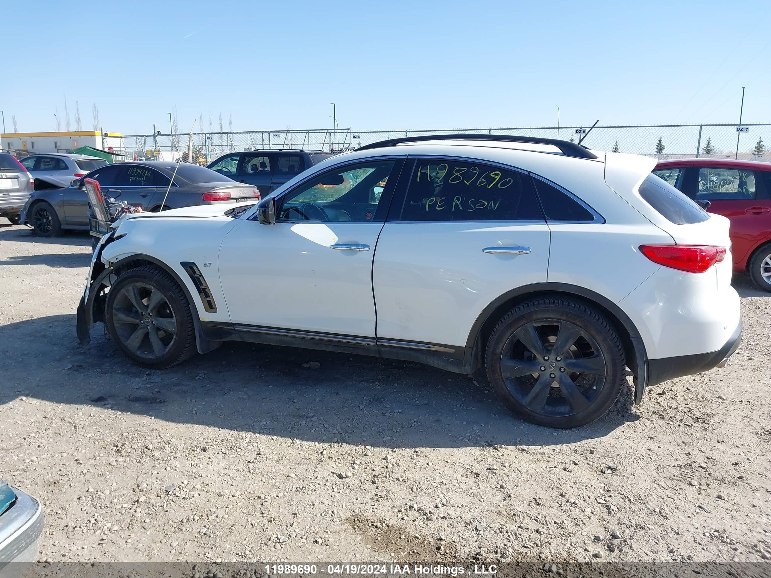 Photo 14 VIN: JN8CS1MW3GM751922 - INFINITI QX70 