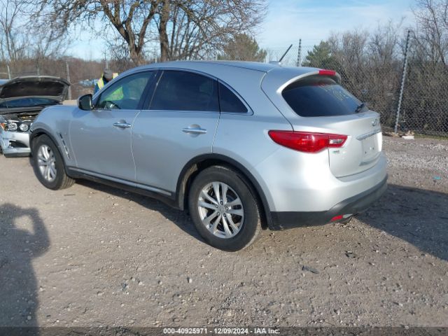 Photo 2 VIN: JN8CS1MW3HM412868 - INFINITI QX70 