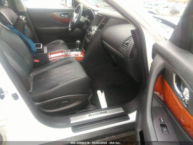 Photo 4 VIN: JN8CS1MW4GM751850 - INFINITI QX70 