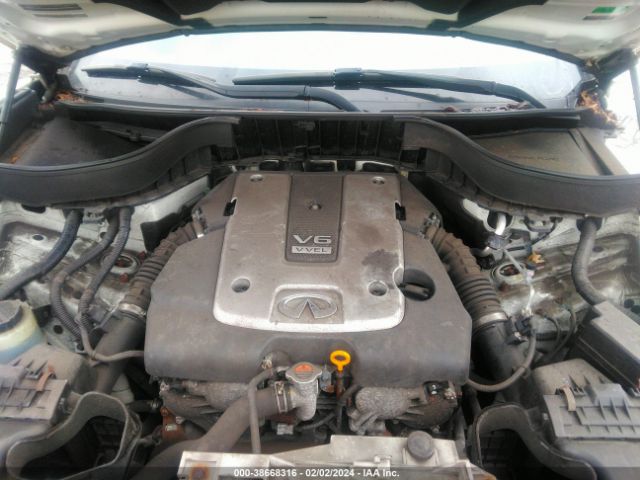 Photo 9 VIN: JN8CS1MW4GM751850 - INFINITI QX70 