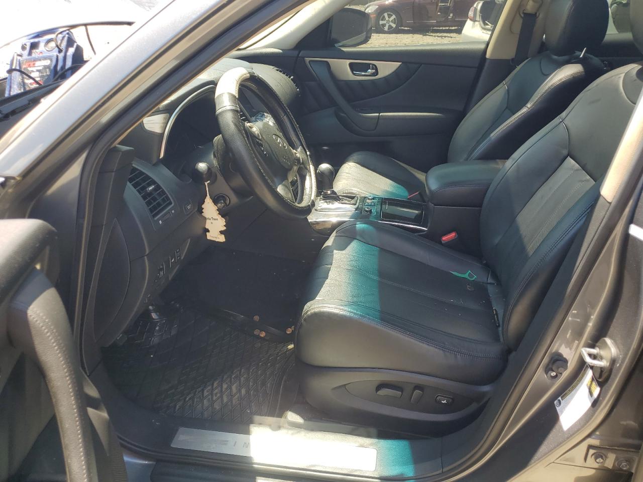 Photo 6 VIN: JN8CS1MW4HM413561 - INFINITI QX70 