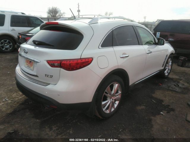 Photo 3 VIN: JN8CS1MW5DM174192 - INFINITI FX37 