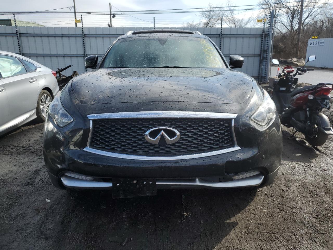 Photo 4 VIN: JN8CS1MW6HM411732 - INFINITI QX70 