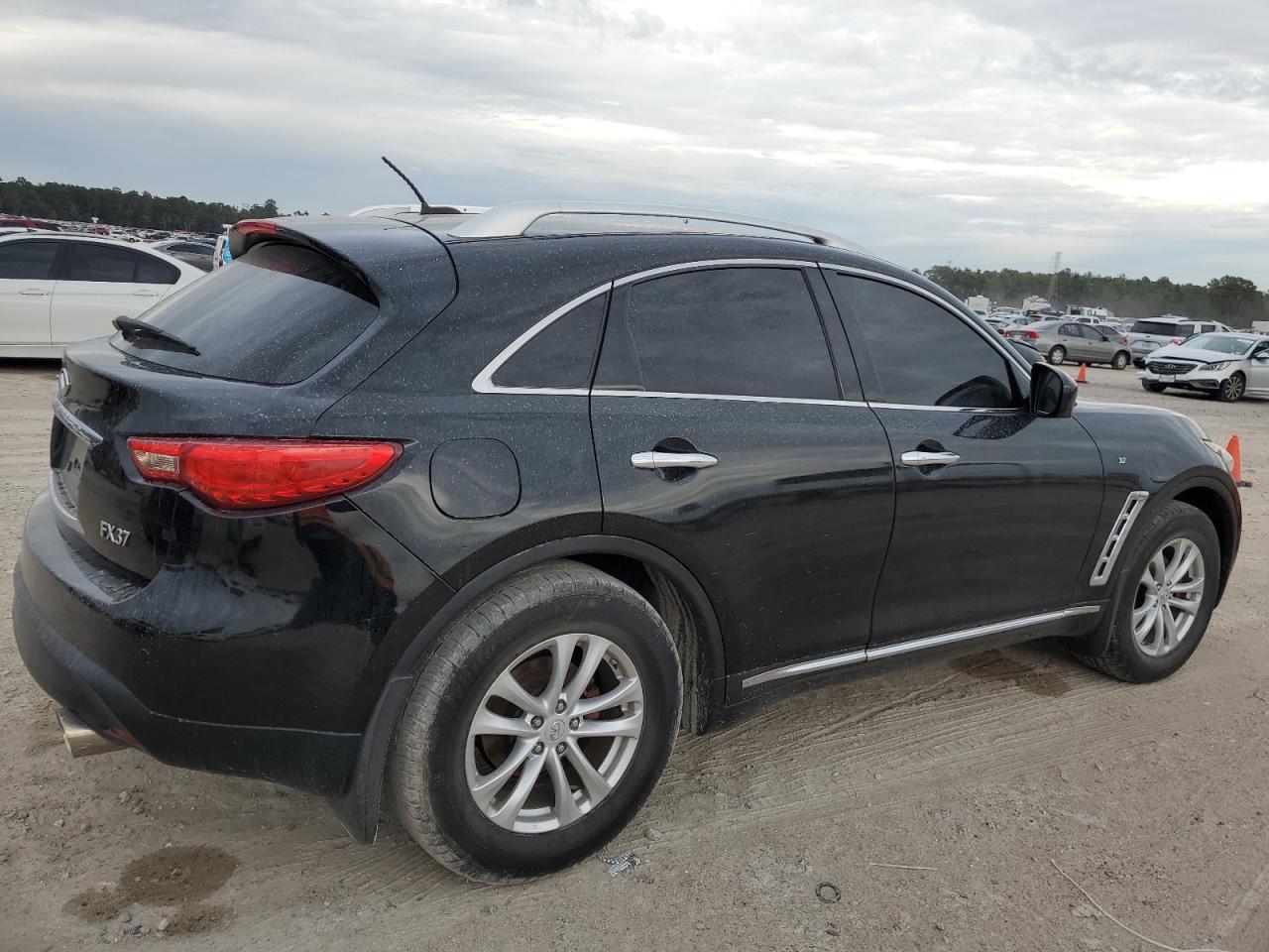 Photo 3 VIN: JN8CS1MW7DM172394 - INFINITI FX 