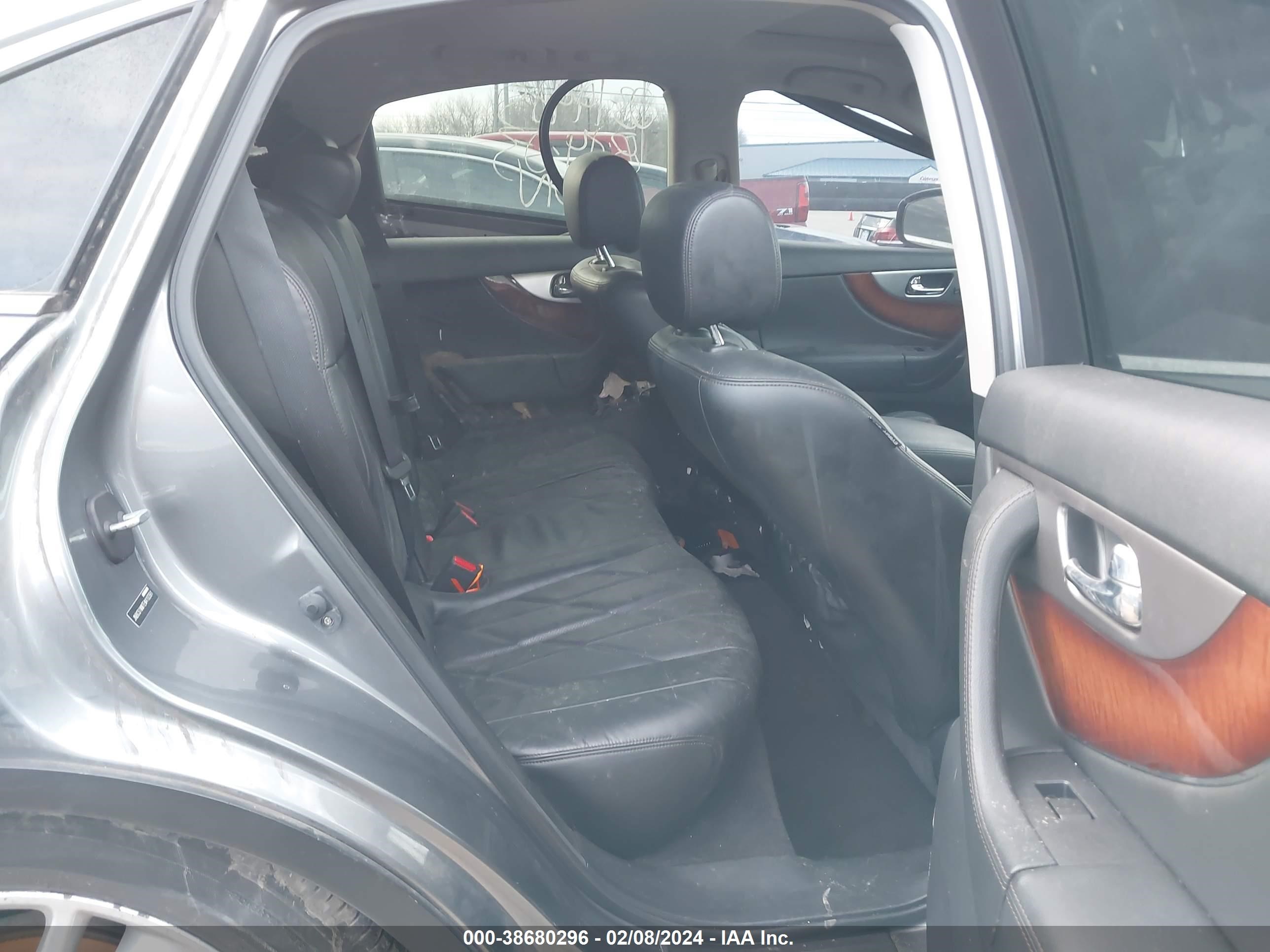 Photo 7 VIN: JN8CS1MW7EM410391 - INFINITI QX70 