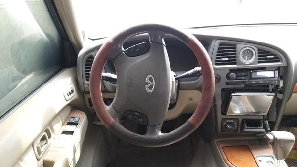 Photo 14 VIN: JN8DR05Y13W010404 - INFINITI QX4 