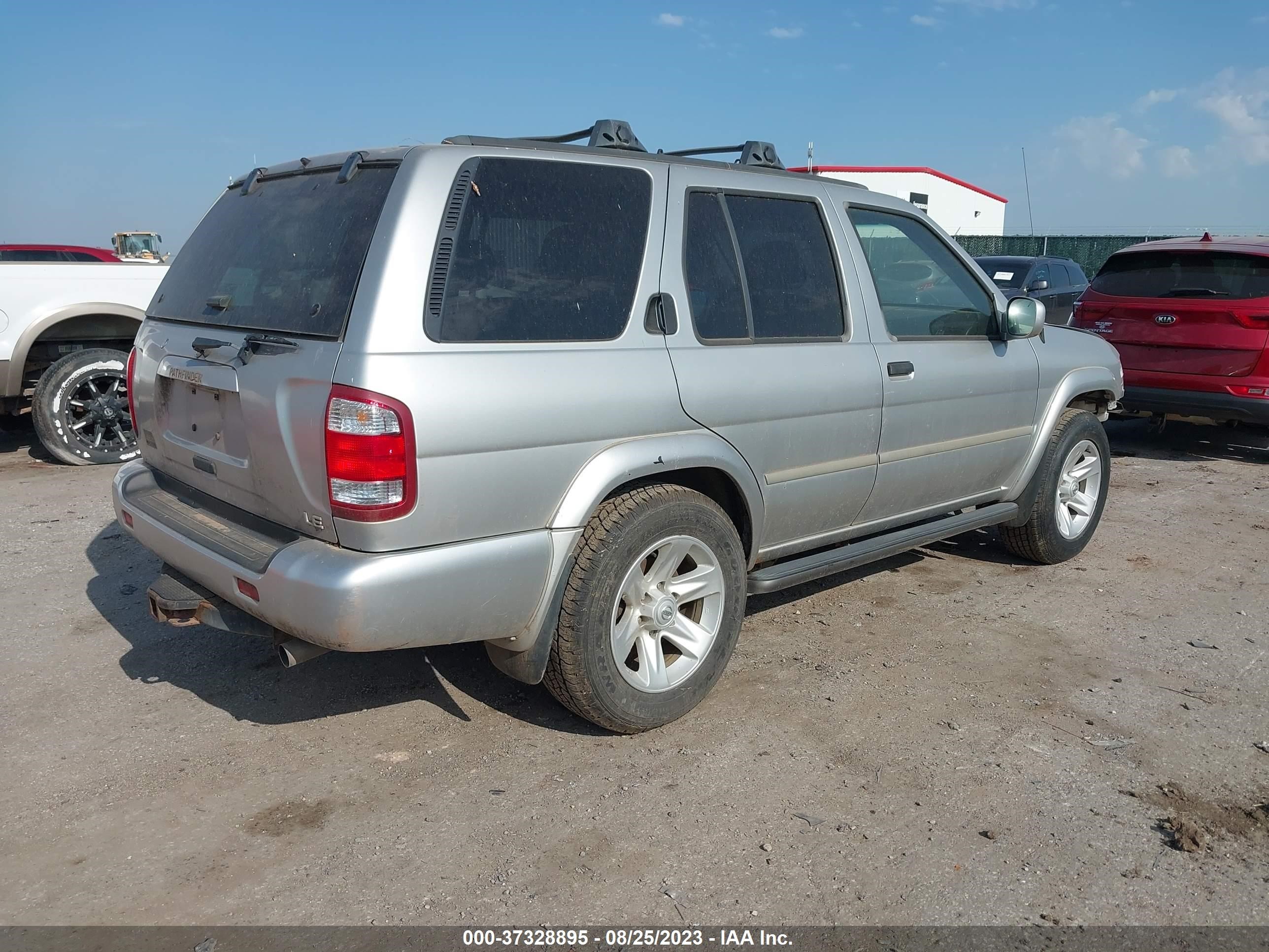 Photo 3 VIN: JN8DR09XX3W714537 - NISSAN PATHFINDER 