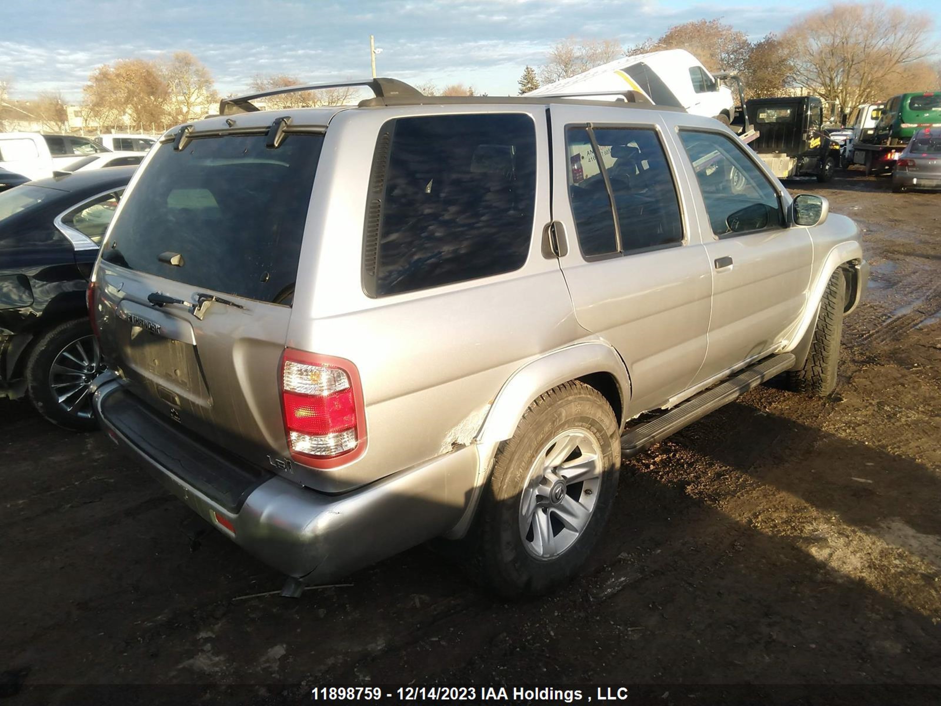 Photo 3 VIN: JN8DR09Y03W821766 - NISSAN PATHFINDER 