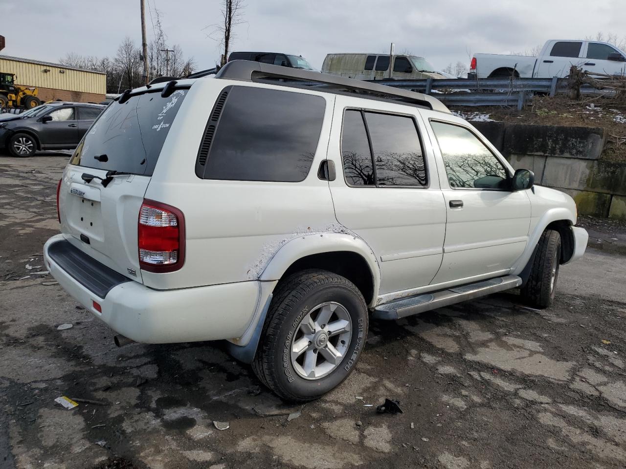 Photo 2 VIN: JN8DR09Y43W810916 - NISSAN PATHFINDER 