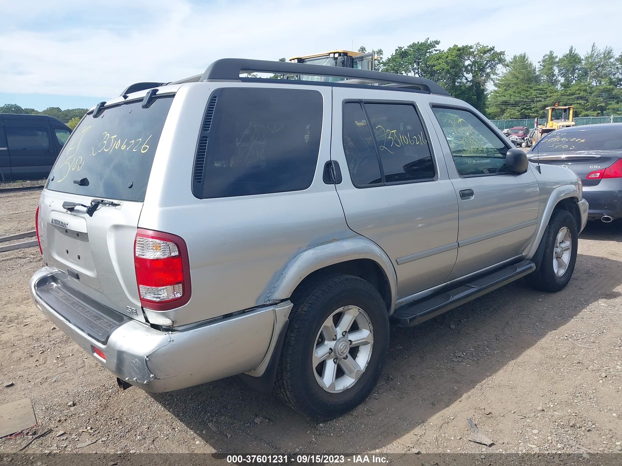 Photo 3 VIN: JN8DR09Y53W815638 - NISSAN PATHFINDER 