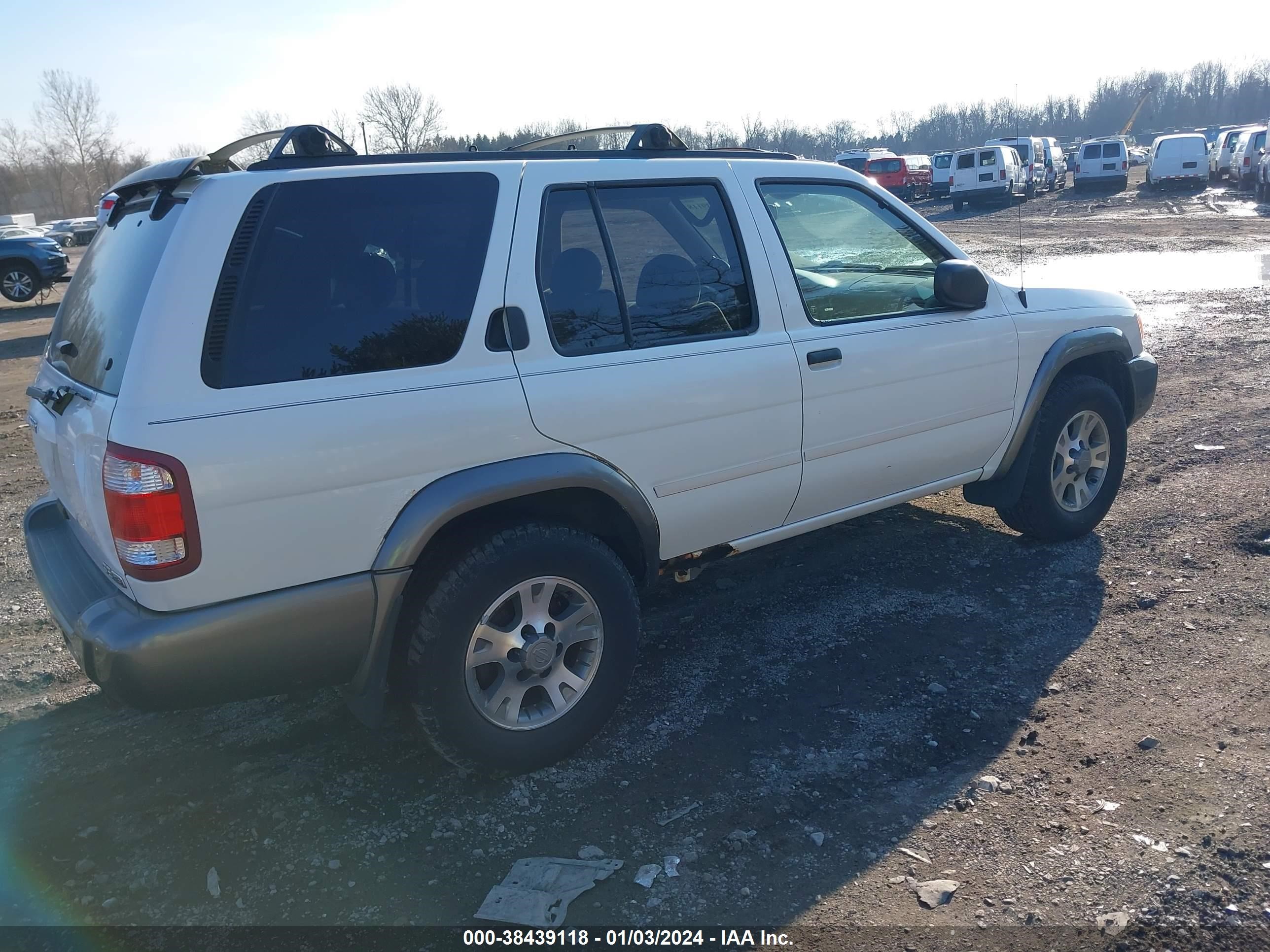 Photo 3 VIN: JN8DR09Y61W581913 - NISSAN PATHFINDER 