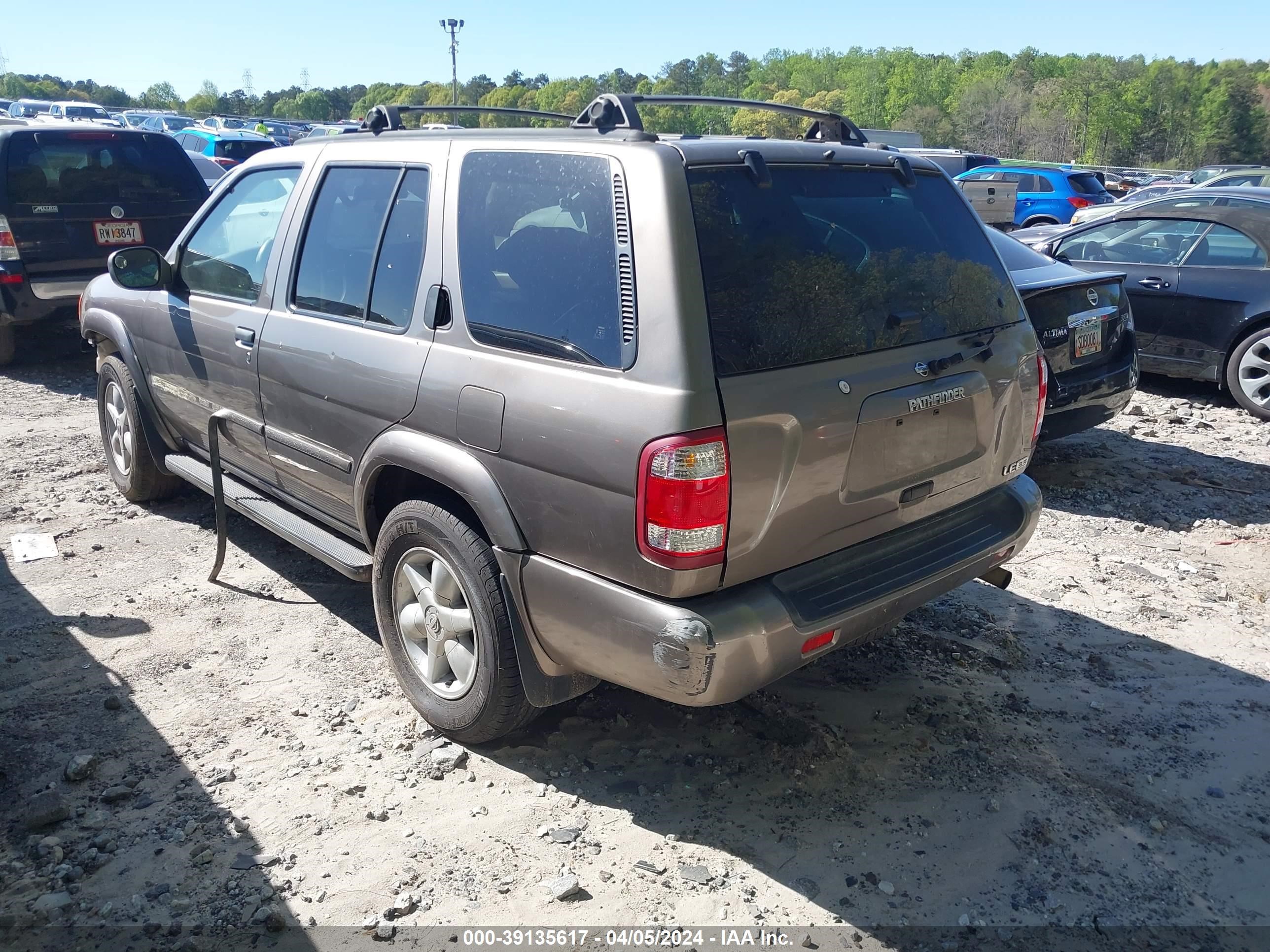 Photo 2 VIN: JN8DR09Y71W586117 - NISSAN PATHFINDER 