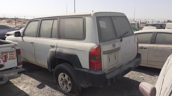 Photo 4 VIN: JN8FY15Y08X562334 - NISSAN PATROL 