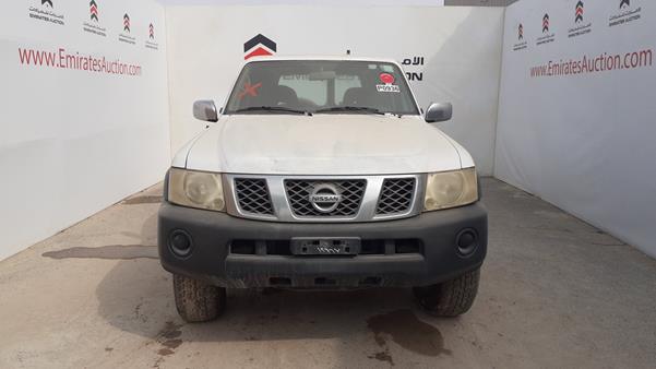 Photo 0 VIN: JN8FY15Y08X568389 - NISSAN PATROL 