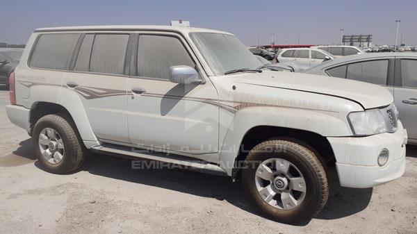 Photo 9 VIN: JN8FY15Y18X562830 - NISSAN PATROL 