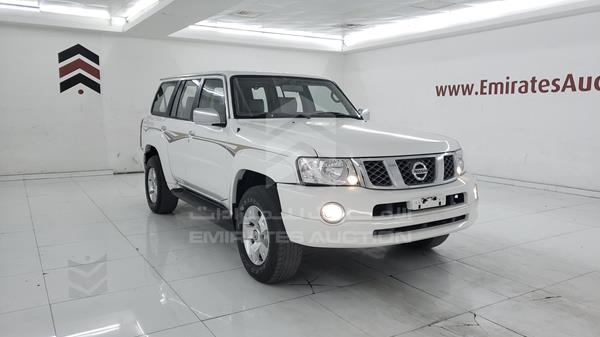 Photo 8 VIN: JN8FY15Y18X562830 - NISSAN PATROL 