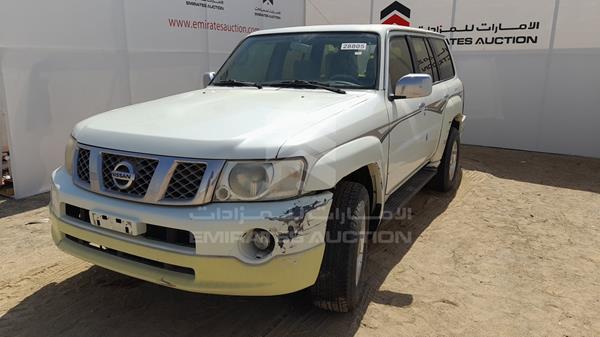 Photo 6 VIN: JN8FY15Y18X562925 - NISSAN PATROL 