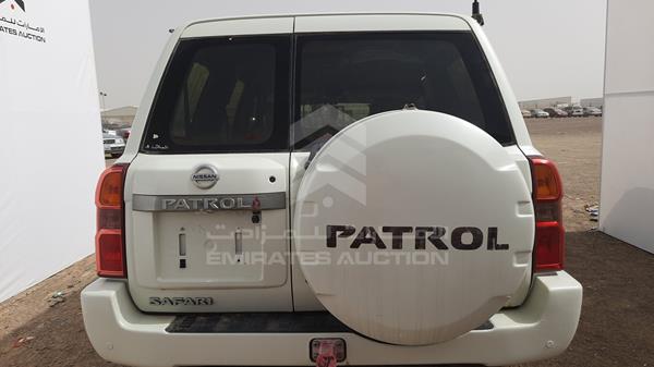 Photo 6 VIN: JN8FY15Y18X567512 - NISSAN PATROL 