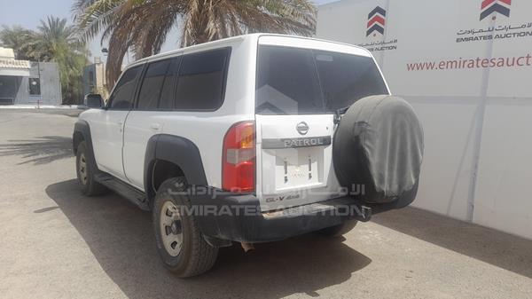 Photo 6 VIN: JN8FY15Y18X568563 - NISSAN PATROL 