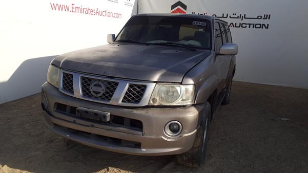 Photo 4 VIN: JN8FY15Y19X573621 - NISSAN PATROL 