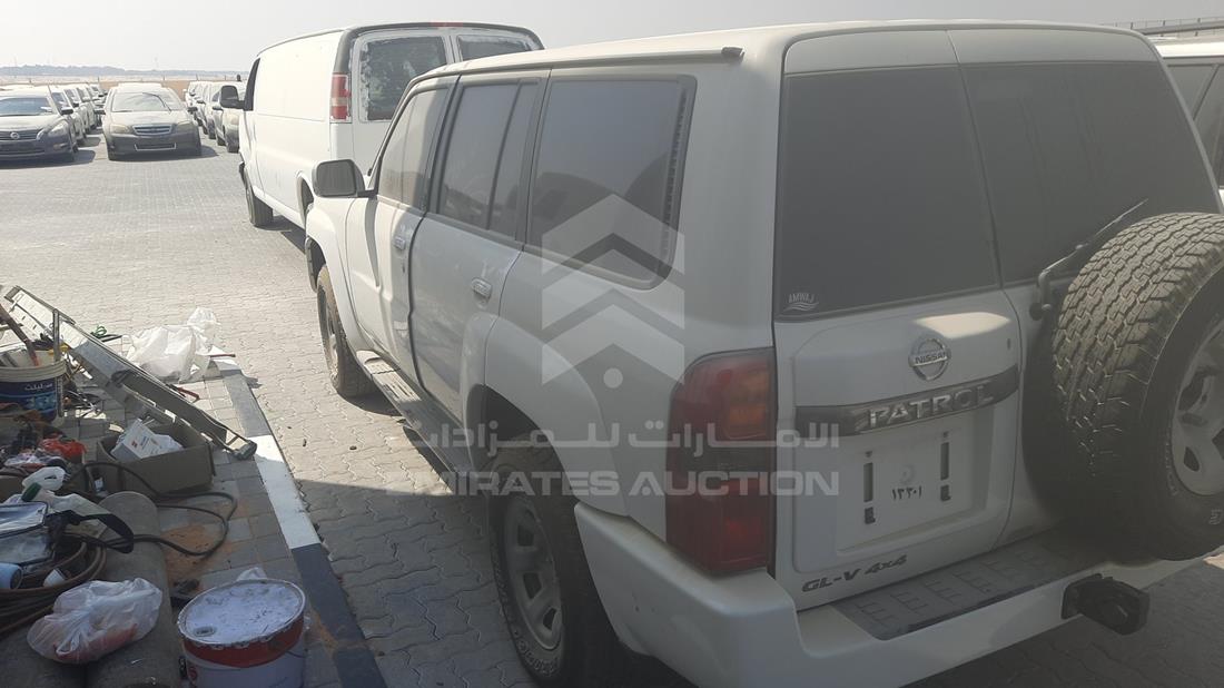 Photo 4 VIN: JN8FY15Y19X576292 - NISSAN PATROL 