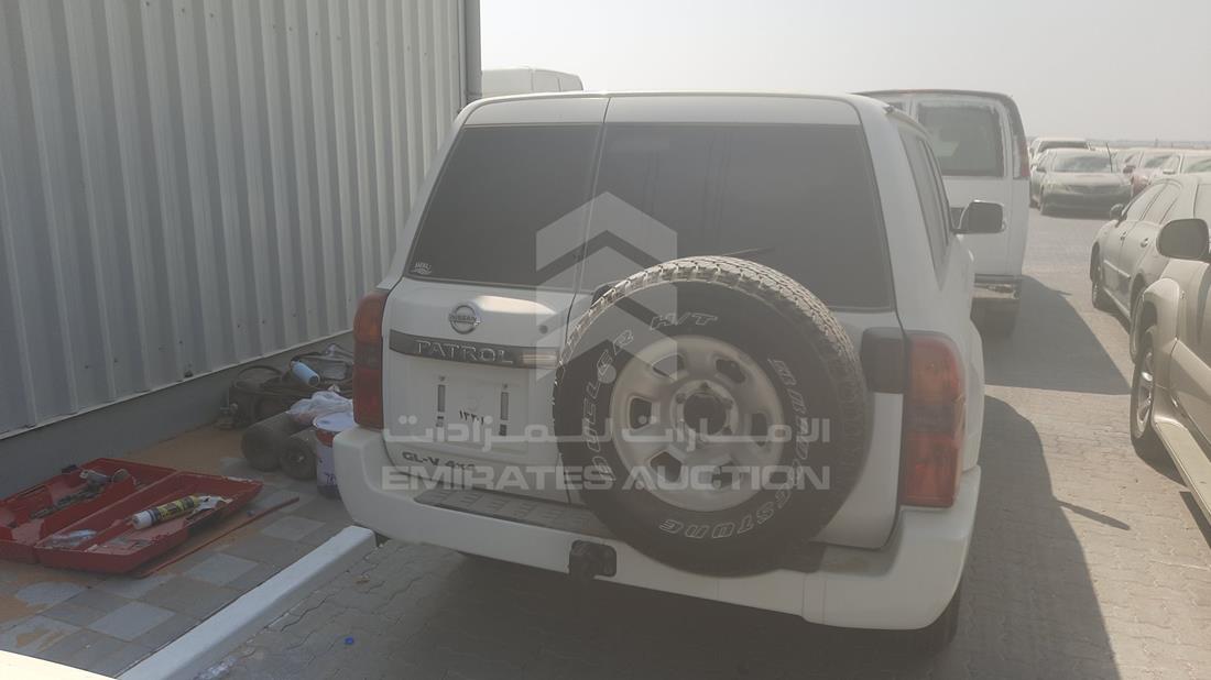 Photo 5 VIN: JN8FY15Y19X576292 - NISSAN PATROL 