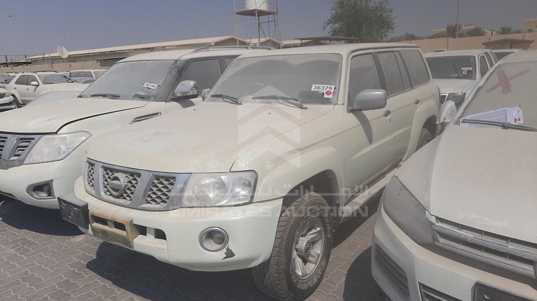 Photo 3 VIN: JN8FY15Y1AX580640 - NISSAN PATROL 