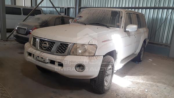 Photo 4 VIN: JN8FY15Y29X576172 - NISSAN PATROL 