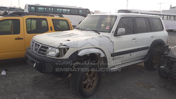 Photo 4 VIN: JN8FY15Y32X446603 - NISSAN PATROL 