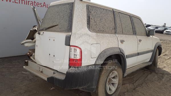 Photo 4 VIN: JN8FY15Y32X451560 - NISSAN PATROL 