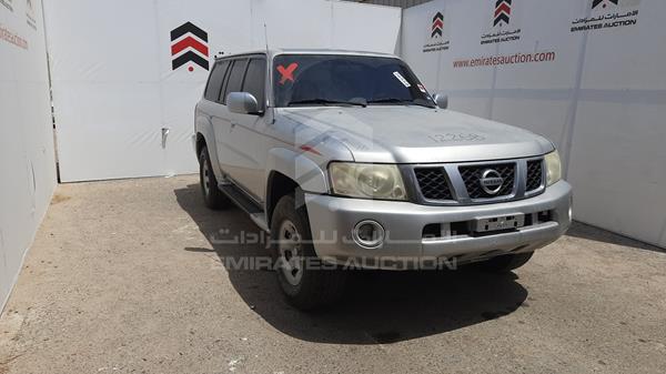 Photo 9 VIN: JN8FY15Y47X560763 - NISSAN PATROL 