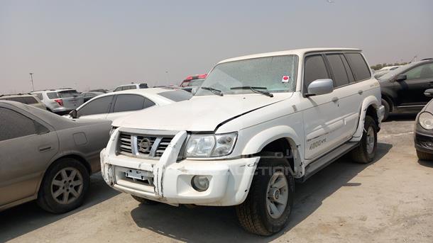 Photo 3 VIN: JN8FY15Y82X449187 - NISSAN PATROL 