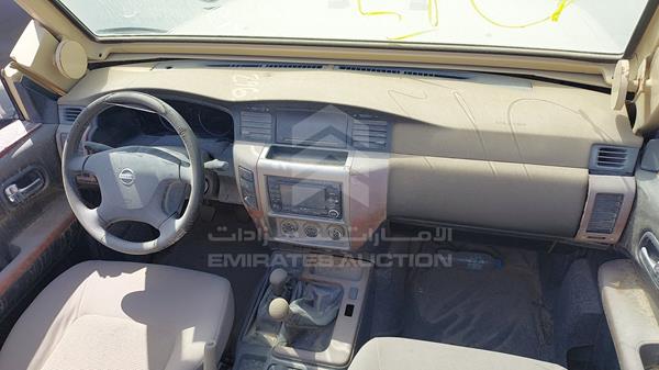 Photo 15 VIN: JN8FY15Y82X450033 - NISSAN PATROL 