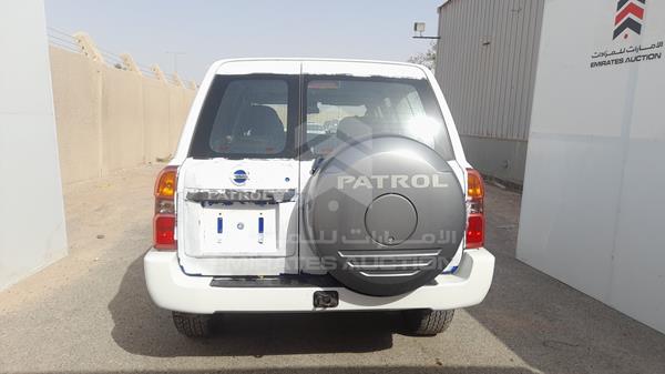 Photo 7 VIN: JN8FY15Y8AX581039 - NISSAN PATROL 